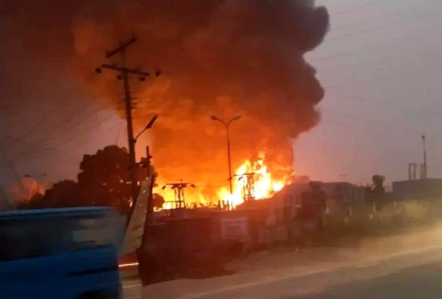 Fire outbreak at Defense headquarter