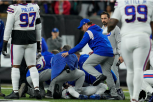 Darmar Hamlin collapses on field